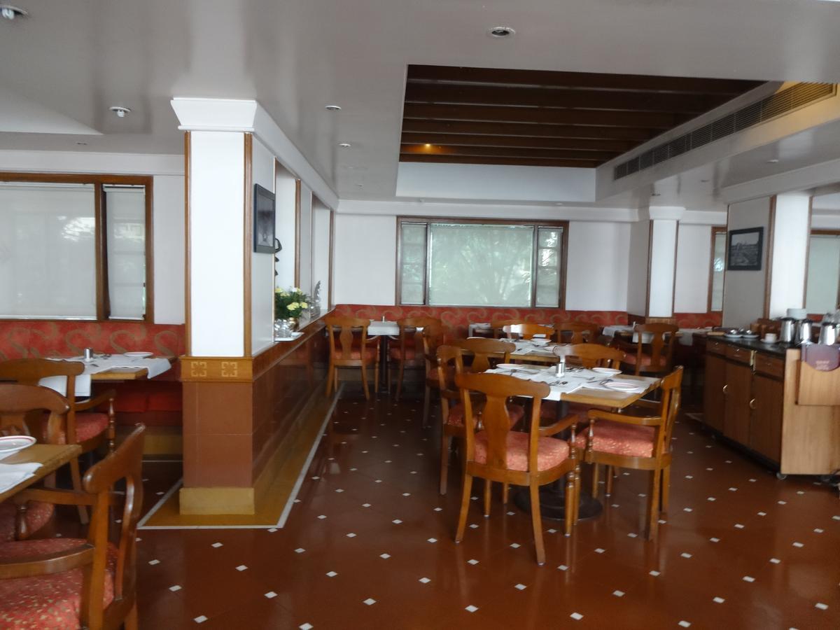 Hotel Germanus Maduraj Zewnętrze zdjęcie